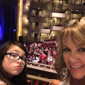 Meet your Posher, Vicki